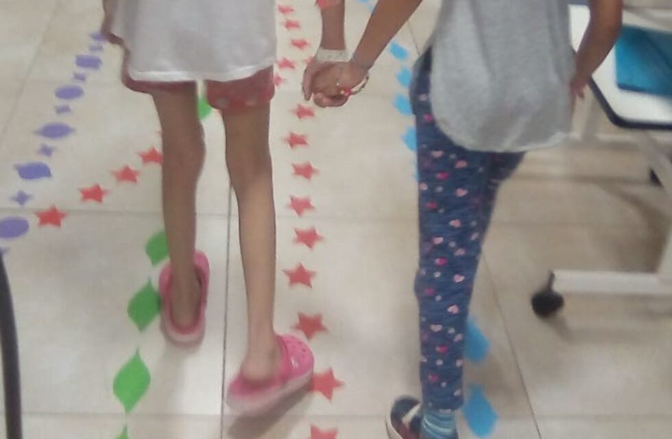 Piden ayuda para mejorar la casa de una niña trasplantada