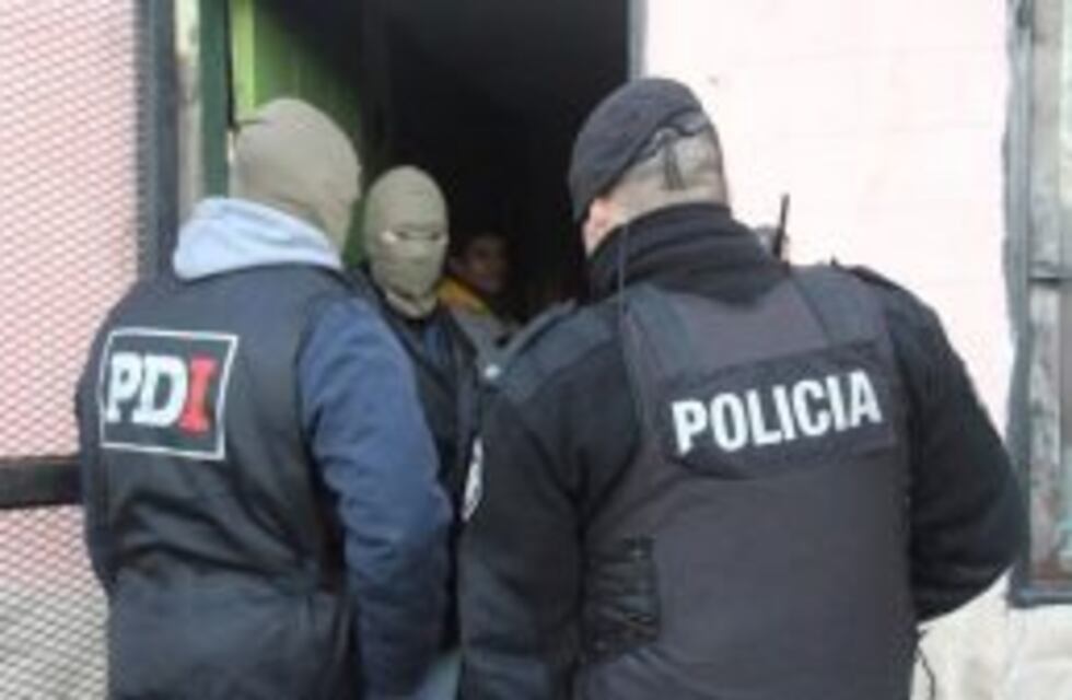 Seis detenidos en diversos allanamientos realizados en Rosario y Villa Gobernador Gálvez