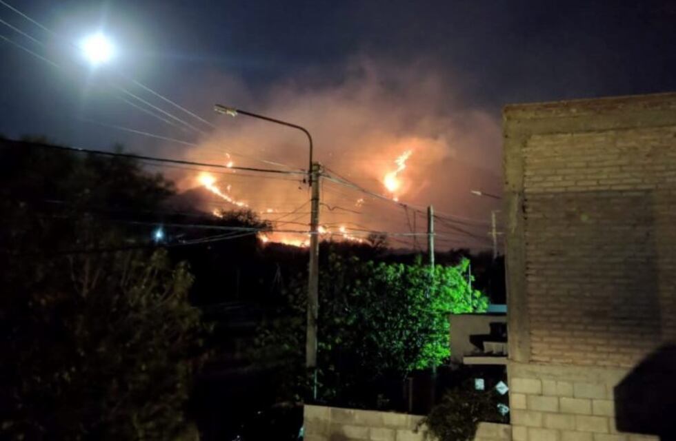 San Luis: Las llamas avanzan descontroladas en cinco focos