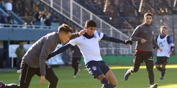 Gimnasia empató 1-1 con Argentinos en un amistoso de pretemporada