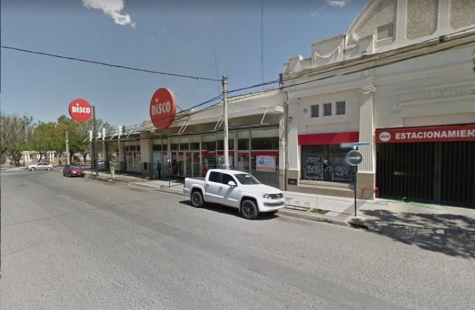 Jesús María: la detuvieron por robar en un supermercado