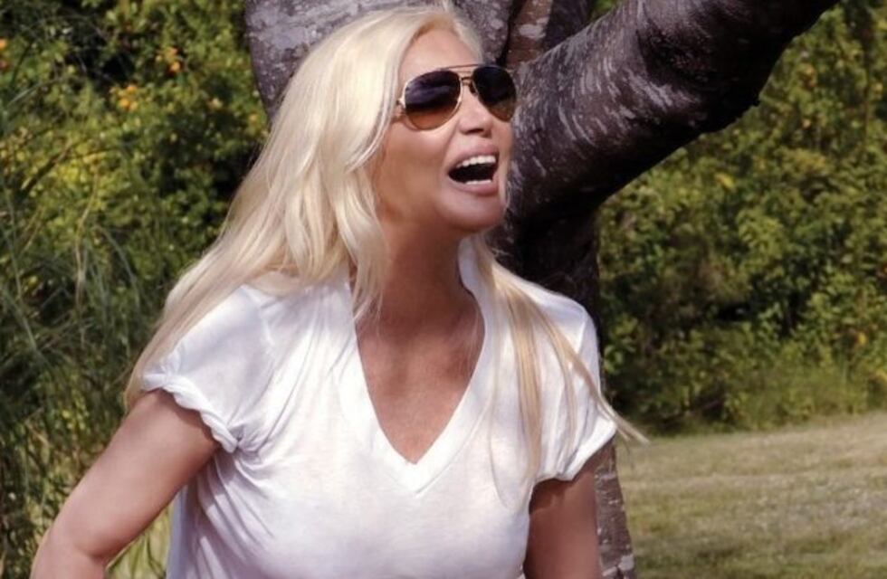 Susana Giménez se mostró en pijama, en la cama y con muy buena compañía