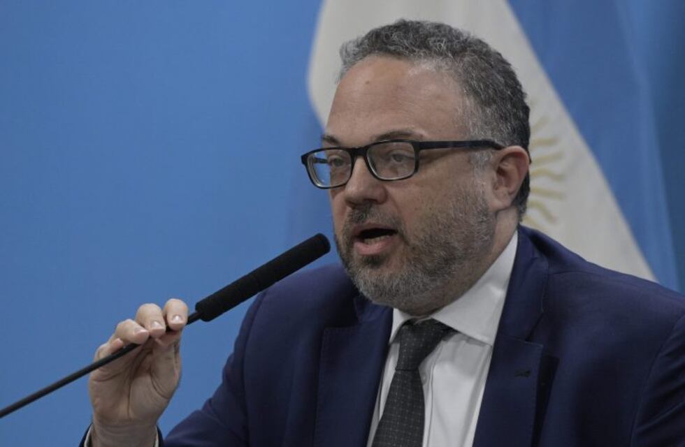 El Gobierno reclama que los bancos aceleren la entrega de créditos para pagar sueldos