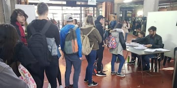 El actual rector Hugo Juri\u002E