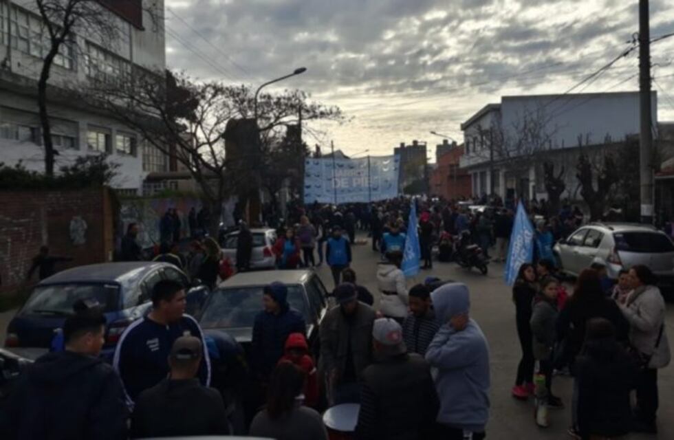 Vecinos denuncian que por las elecciones retrasan la entrega de alimento para merenderos