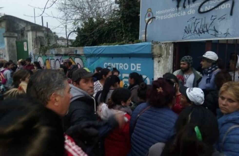 Militantes del Polo Obrero mantienen la toma en Desarrollo Social