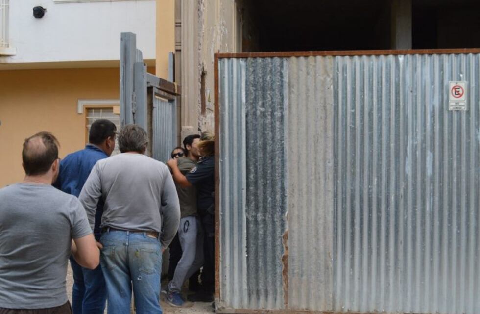 Bahía Blanca: Un obrero murió al caer de un edificio y otro está grave