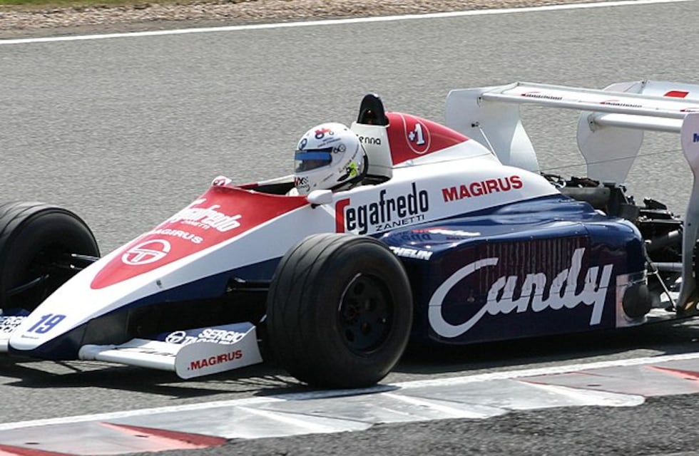 Un argentino restauró el primer F1 de Ayrton Senna: así luce el mítico Toleman TG184