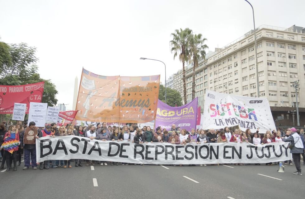 Sindicatos y organizaciones sociales de la Ciudad de Buenos Aires marcharon a la Casa de Jujuy