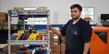 Lucas Ojeda, el joven que se capacitó y pasó de hacer changas a tener un trabajo en blanco