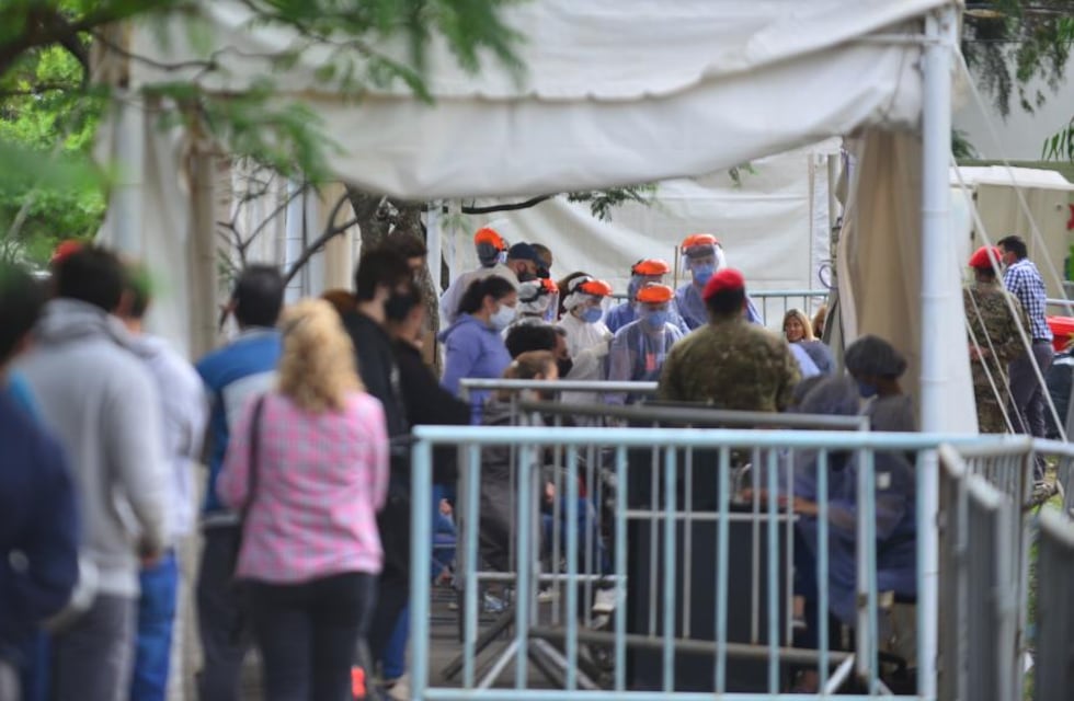Récord en Córdoba: notificaron 13 fallecimientos y 1.814 nuevos casos de coronavirus