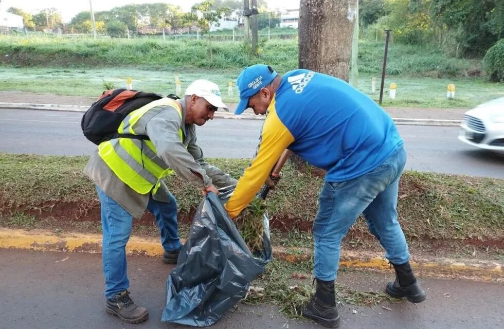 Anuncian aumento salarial y bono para empleados municipales en Puerto Iguazú