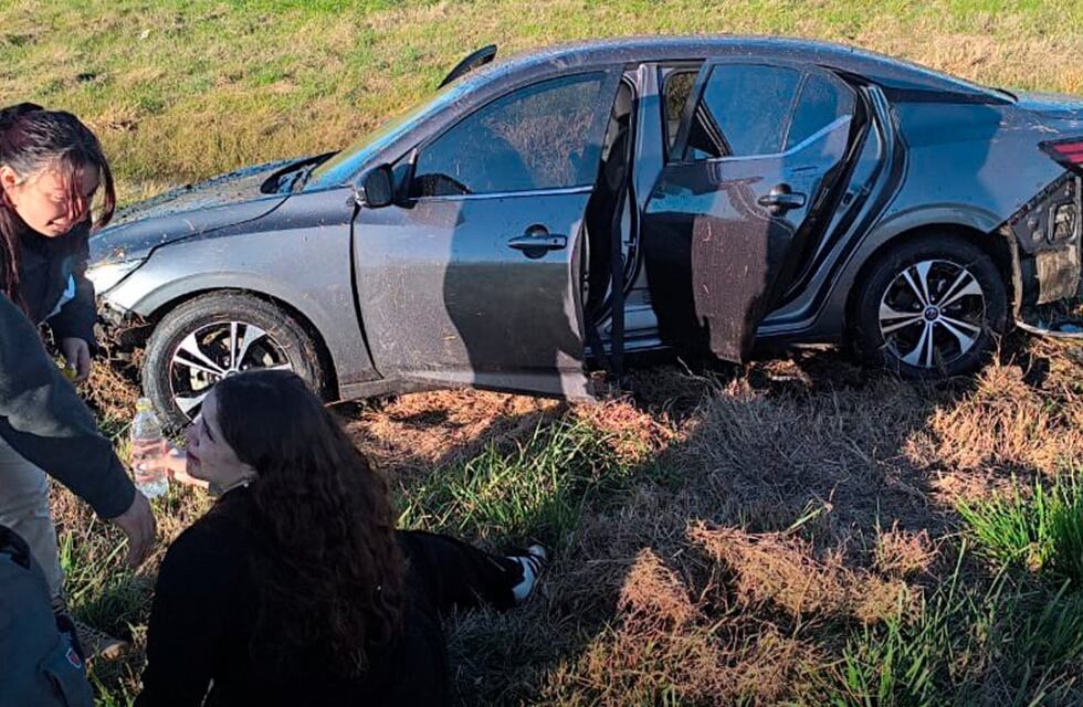 Una diputada libertaria sufrió un grave accidente en la ruta: el chofer se durmió y se salvaron de milagro