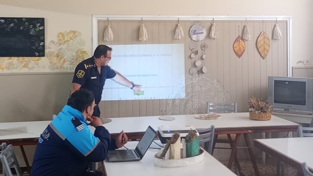 jornada de prevención en estafas virtuales en Gonzales Chaves