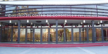 El gobernador Suárez convocó para el jueves en el Auditorio Ángel Bustelo a empresarios, Sindicalistas, políticos y dirigentes sociales. Gentileza Los Andes