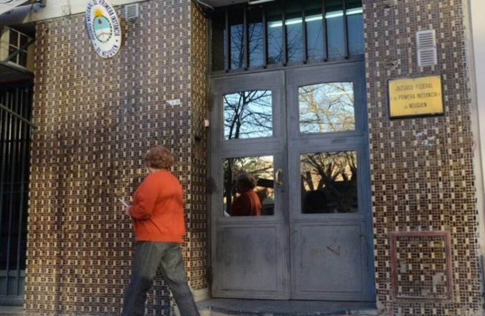 Una neuquina le envió una carta a Macri solicitando ayuda para que la obra social atienda a su hijo