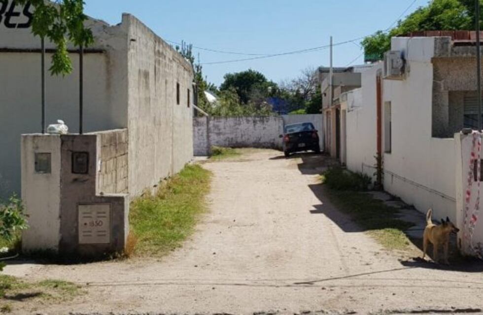 Lo encontraron apuñalado en su casa en Río Cuarto: buscan a los autores del crimen