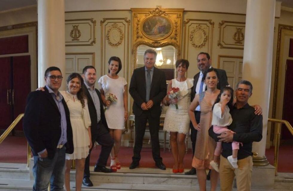 Se realizaron cinco bodas en el Teatro Municipal