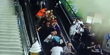 Se les cayó un techo encima en China