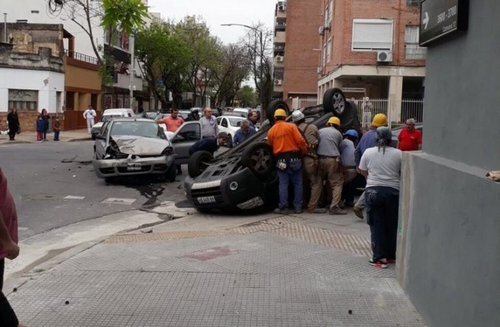 Cuatro personas resultaron heridas en un choque en Saavedra