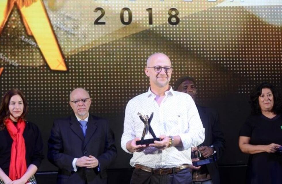 José Niemetz y "Tú eres para mí", Premio Clarín Novela 2018
