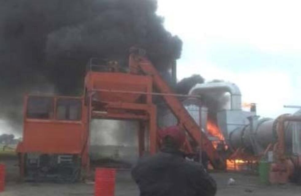 Explosión e incendio en un obrador de rutas 9 y 51: no hubo heridos