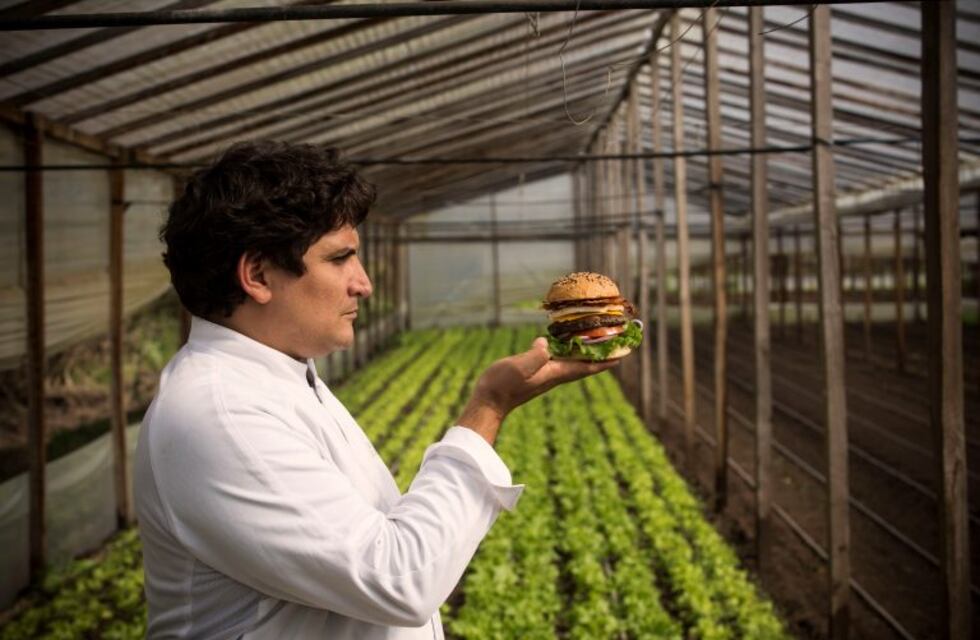 Cómo es la hamburguesa que Mauro Colagreco presenta en la feria Masticar