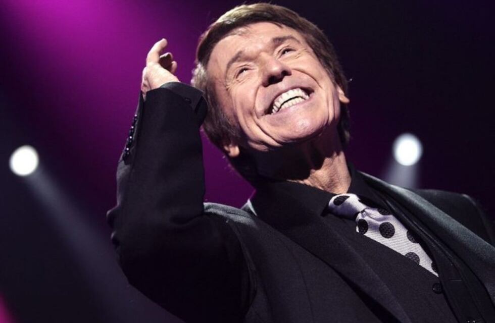 Raphael llega a Rosario el 3 de junio en el marco de su gira "Loco por cantar"