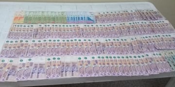 La suma de dinero secuestrada al sujeto\u002E
