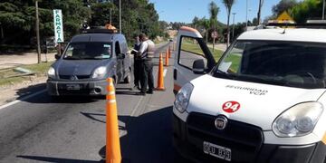Policía de Córdoba y Seguridad de Carlos Paz trabajando en conjunto\u002E (Foto: Municipal)\u002E