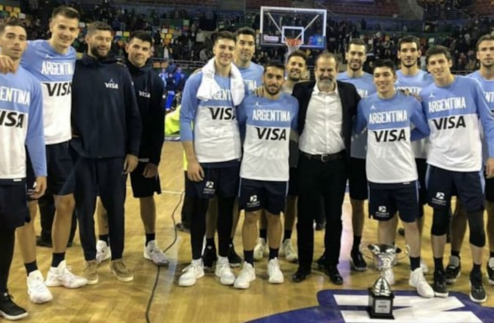 Quién es Susbielles, el obrero detrás del éxito del seleccionado de básquet