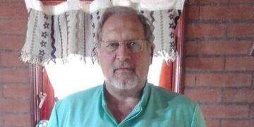 Daniel Mettifogo, médico del Policlínico Pami II, grabó un video que se hizo viral\u002E (Facebook)