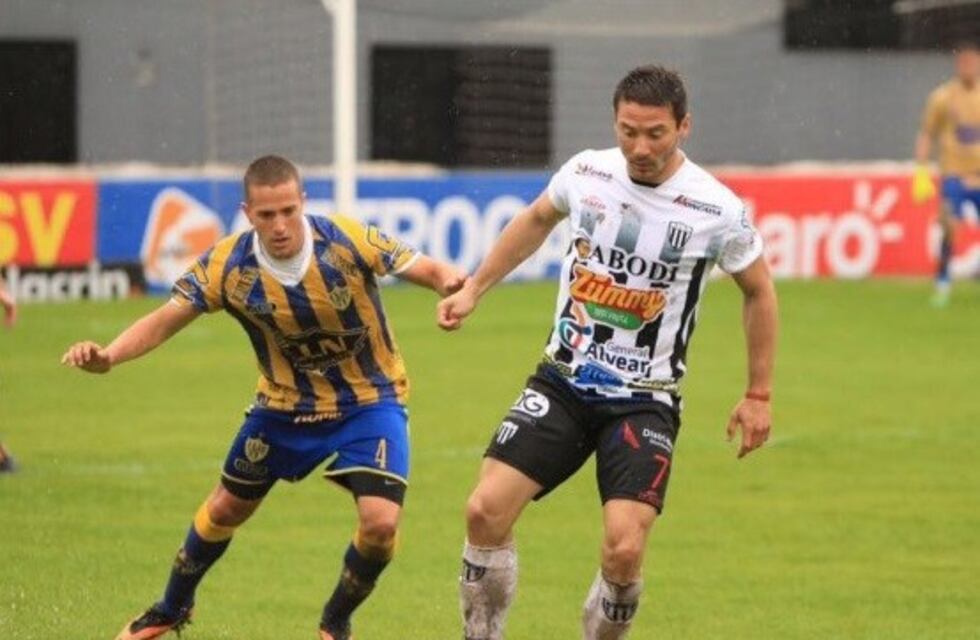 Copa Argentina: Pacífico fue goleado por Atlanta