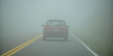 camino del cuadrado niebla