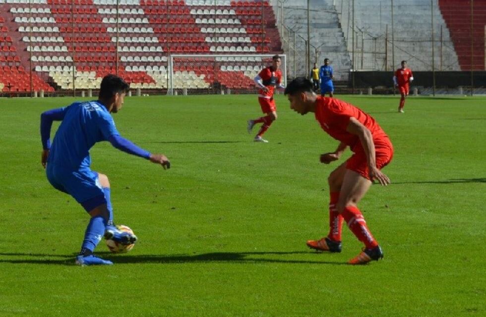 Godoy Cruz perdió ante Unión en el amistoso jugado en Santa Fe