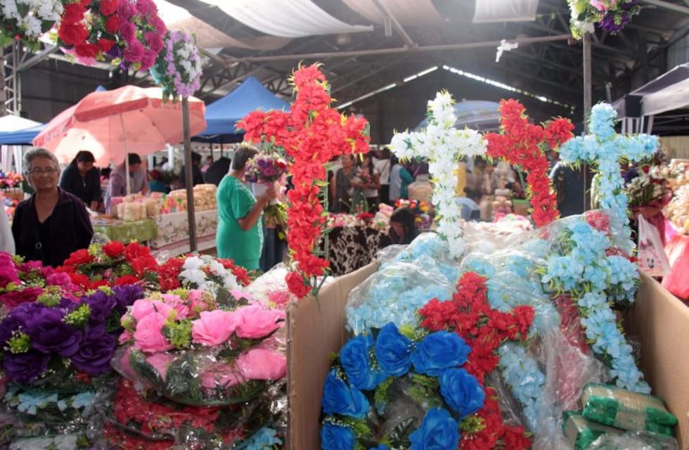 El sincretismo caracteriza en Jujuy al ritual de homenaje a los difuntos
