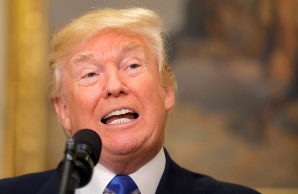 Piden que Twitter elimine la cuenta de Donald Trump