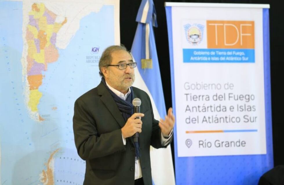 Brindan capacitación "Malvinas para la nueva generación de fueguinos"