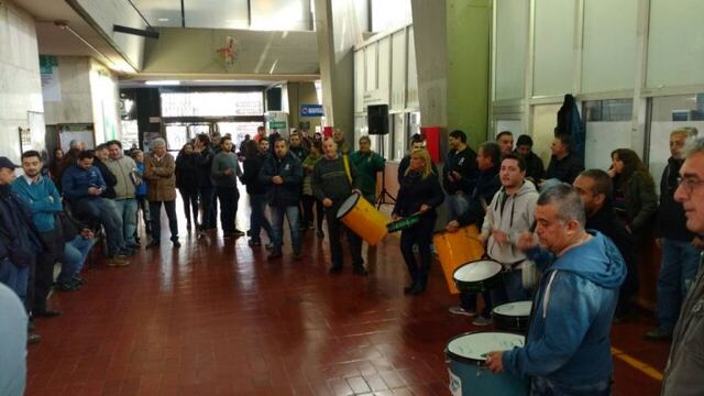 Asamblea del Suoem en el Palacio 6 de julio.