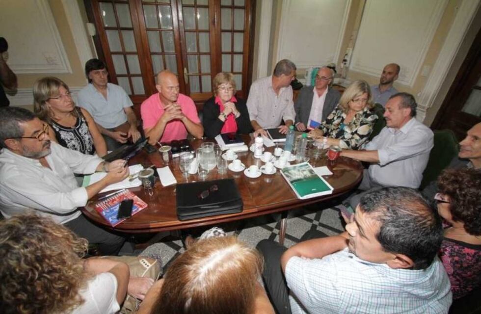 Los docentes de escuelas técnicas fueron los primeros en aceptar la nueva oferta de aumento salarial