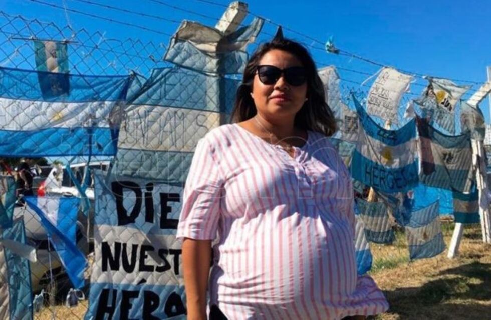 La esposa de un tripulante del ARA San Juan: "Quería decirle que esperábamos una nena"