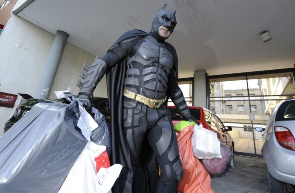 Batman comienza una nueva colecta para ayudar a las familias del Ludovica