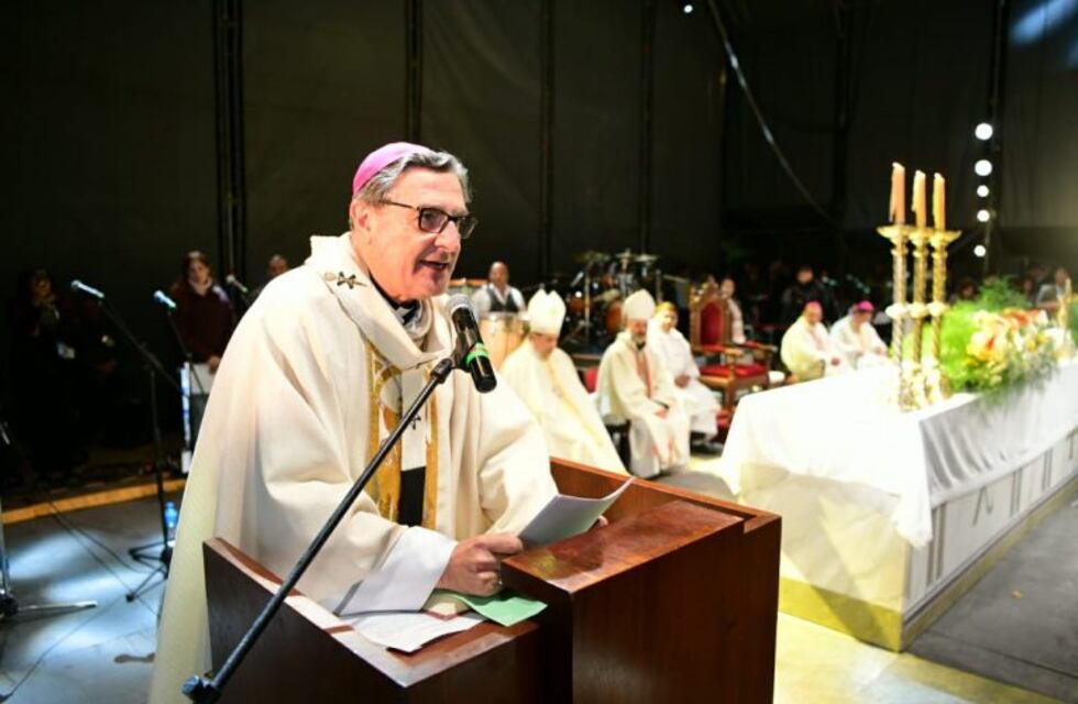 El arzobispo de Rosario advirtió que la despenalización del aborto "atrasa"