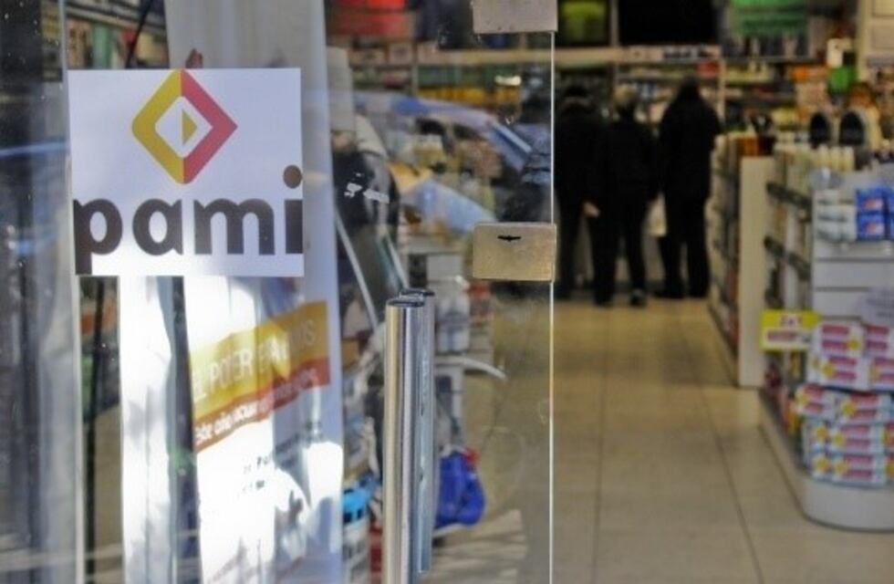 Conflicto PAMI - Farmacias: afirman que debe asegurarse la normal venta de medicamentos