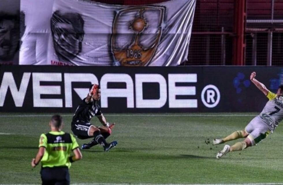 Aldosivi se trajo los tres puntos de Paternal