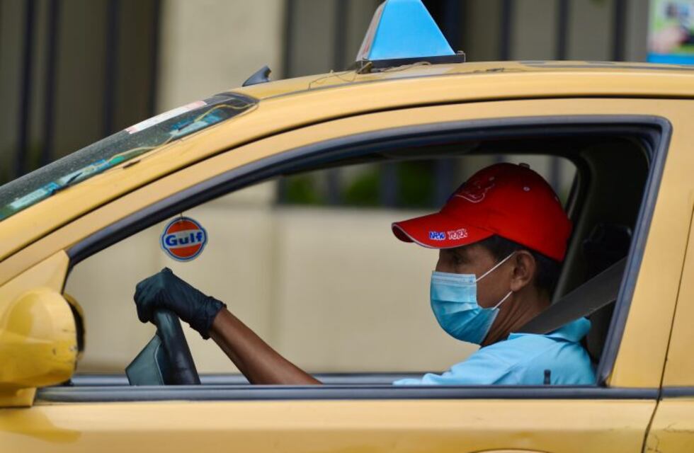 Se autorizó una línea de créditos de 25 mil pesos para taxistas y remiseros en Córdoba capital