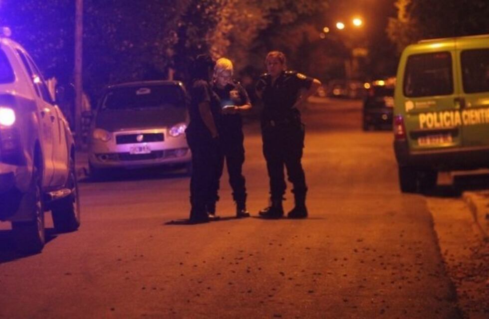 Intentó ayudar a una vecina de un robo y lo mataron de un balazo