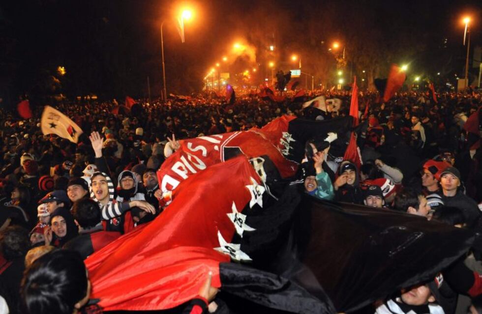 Newell's recordó el quinto aniversario del campeonato con el "Tata" Martino