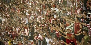 Este domingo, muchas Albirrojas alentarán a la Gloria\u002E Ingreso libre a cualquier lugar del estadio\u002E