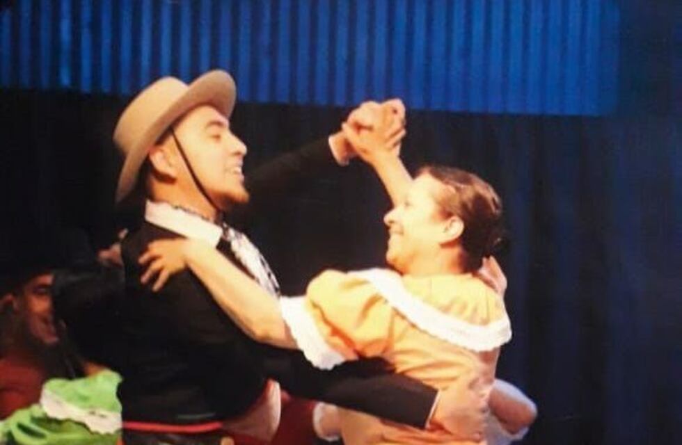 Bailarines arroyitenses siguen sumando premios